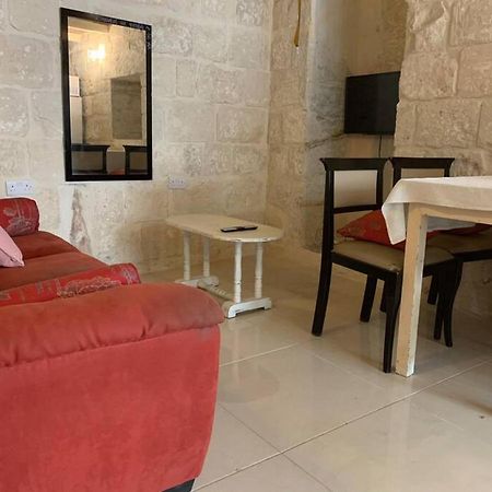 Serenity Qormi 外观 照片